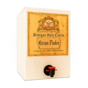 Envase Bag-in-Box de Gran Poder de Bodegas Ruiz-Canela, de color claro con etiqueta amarilla envejecida estilo vintage y grifo dispensador rojo en la parte frontal